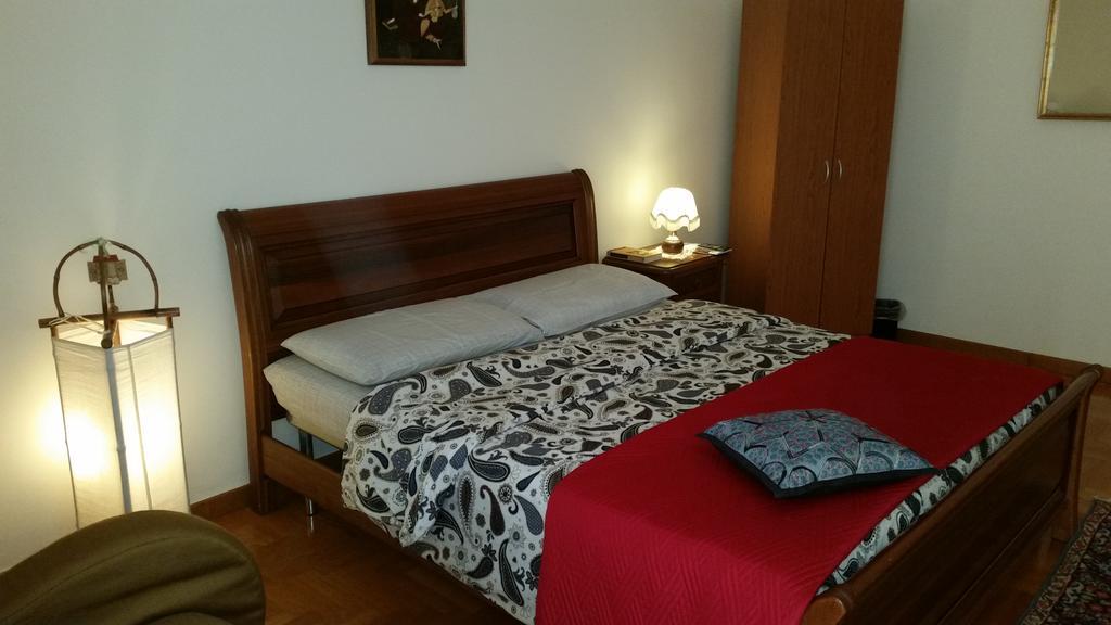 Lian Room B&B Caserta Phòng bức ảnh
