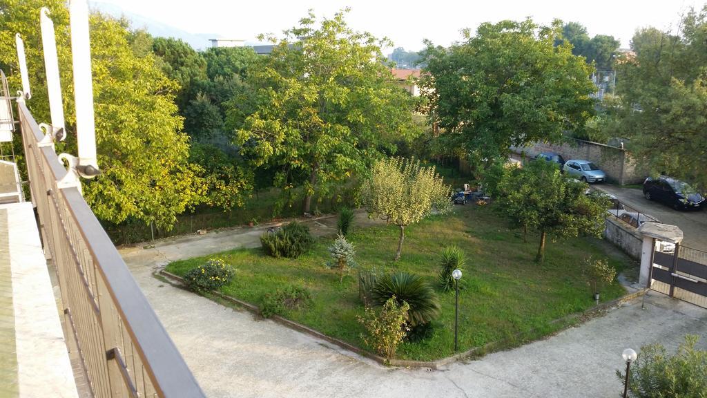 Lian Room B&B Caserta Ngoại thất bức ảnh