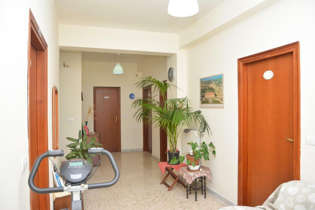Lian Room B&B Caserta Ngoại thất bức ảnh