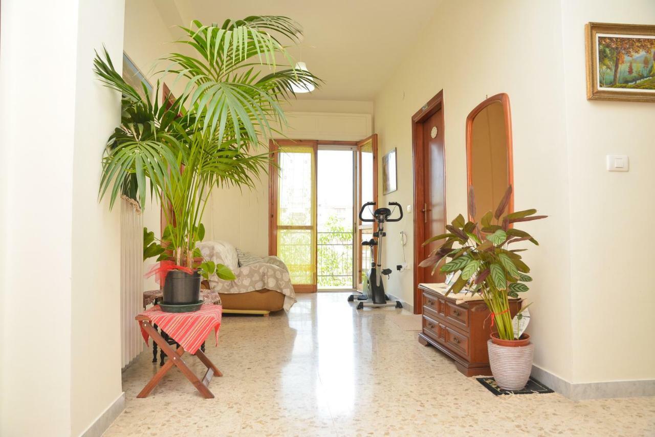 Lian Room B&B Caserta Ngoại thất bức ảnh