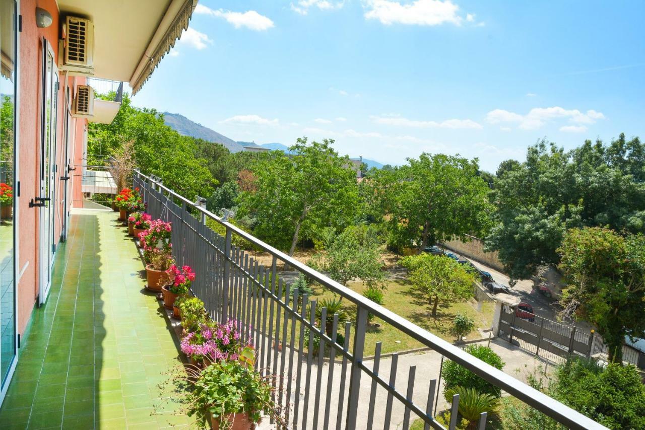 Lian Room B&B Caserta Ngoại thất bức ảnh